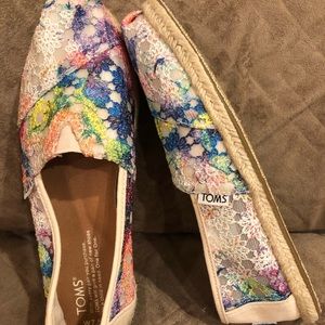 Toms Multi Tie Dye Crochet Women’s Espadrilles 7.5